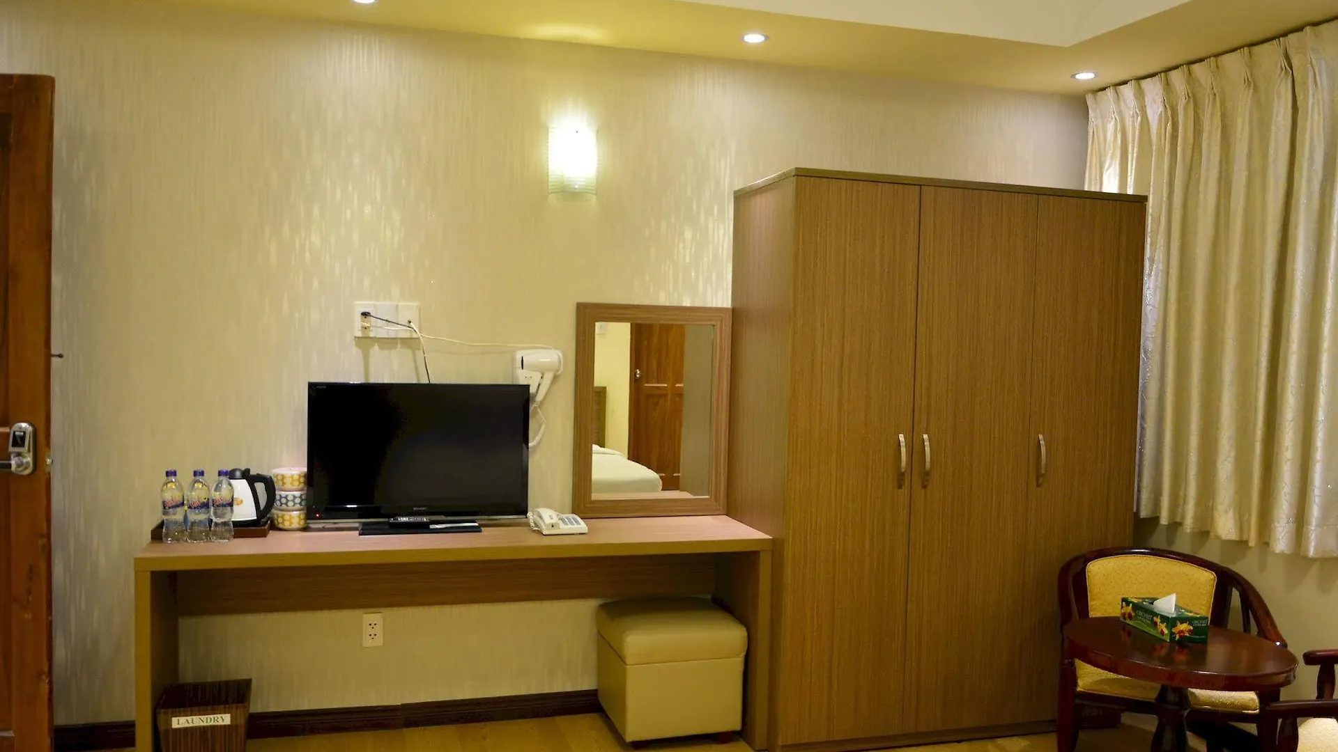 יאנגון Mr. Lee Hotel 3*,