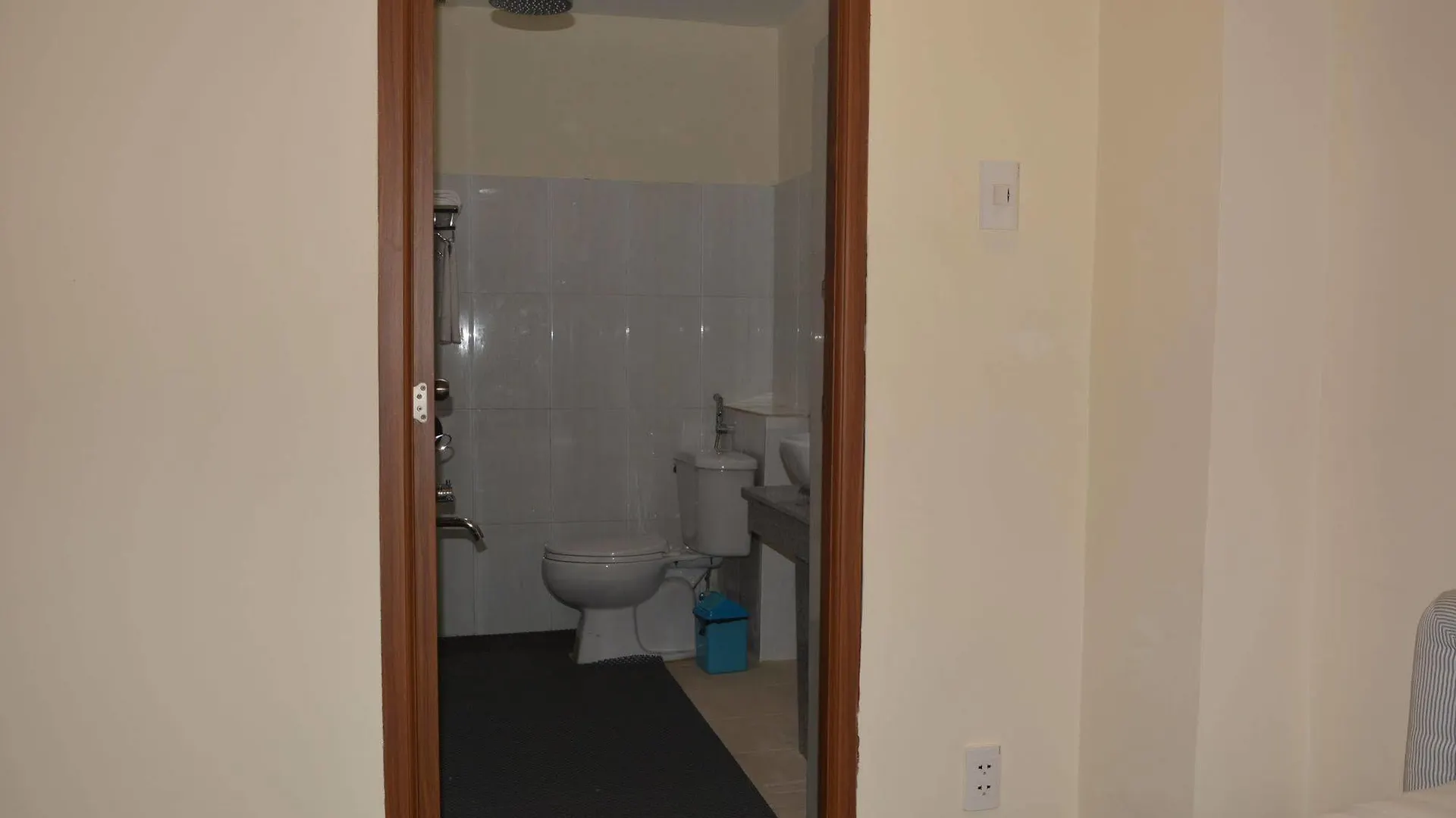 יאנגון Mr. Lee Hotel מיאנמר