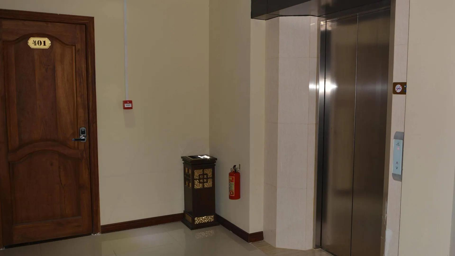 יאנגון Mr. Lee Hotel