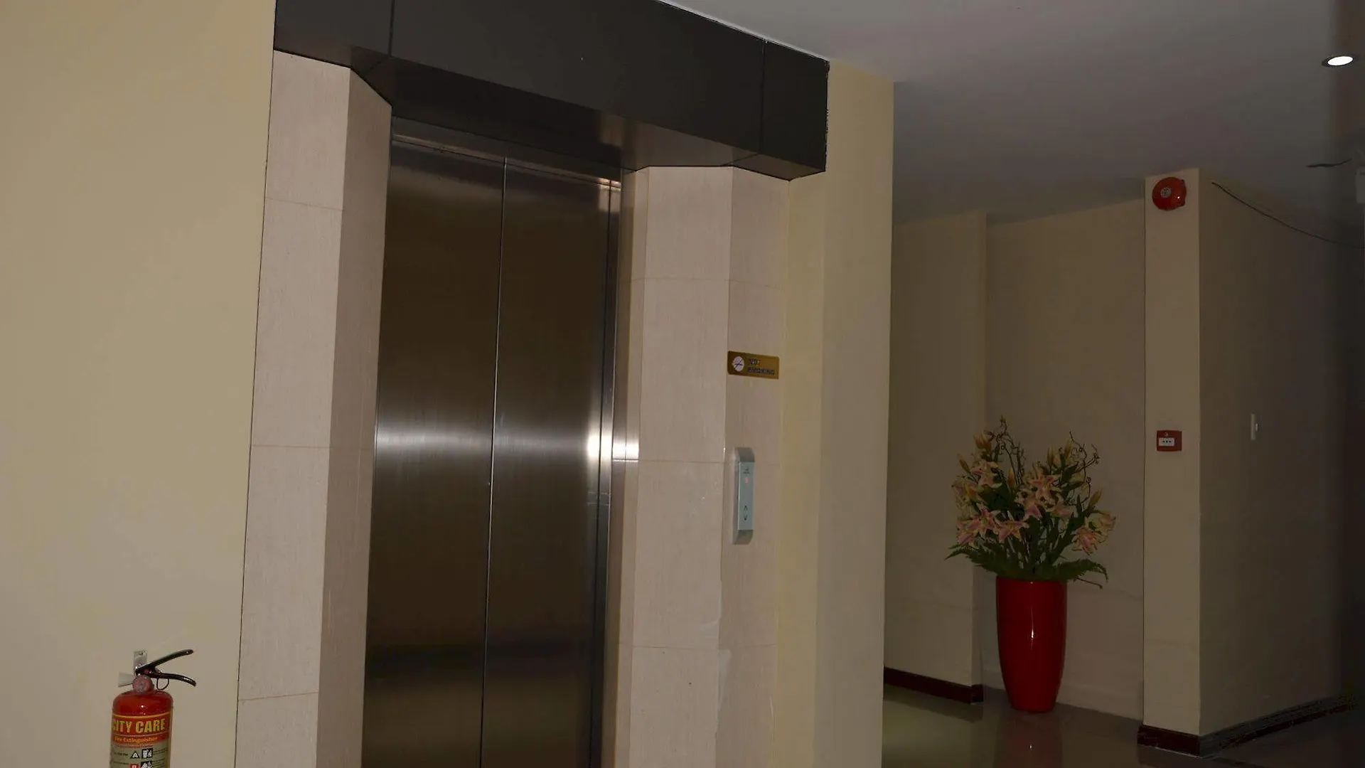 יאנגון Mr. Lee Hotel 3*,  מיאנמר