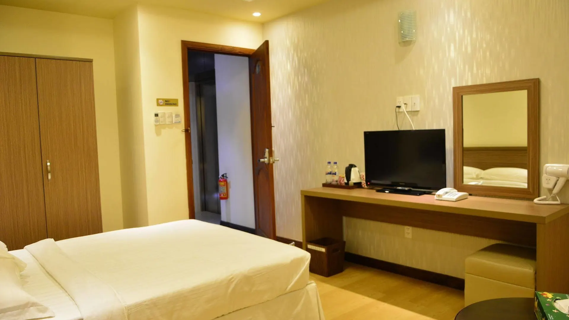 Mr. Lee Hotel Γιανγκόν Μιανμάρ