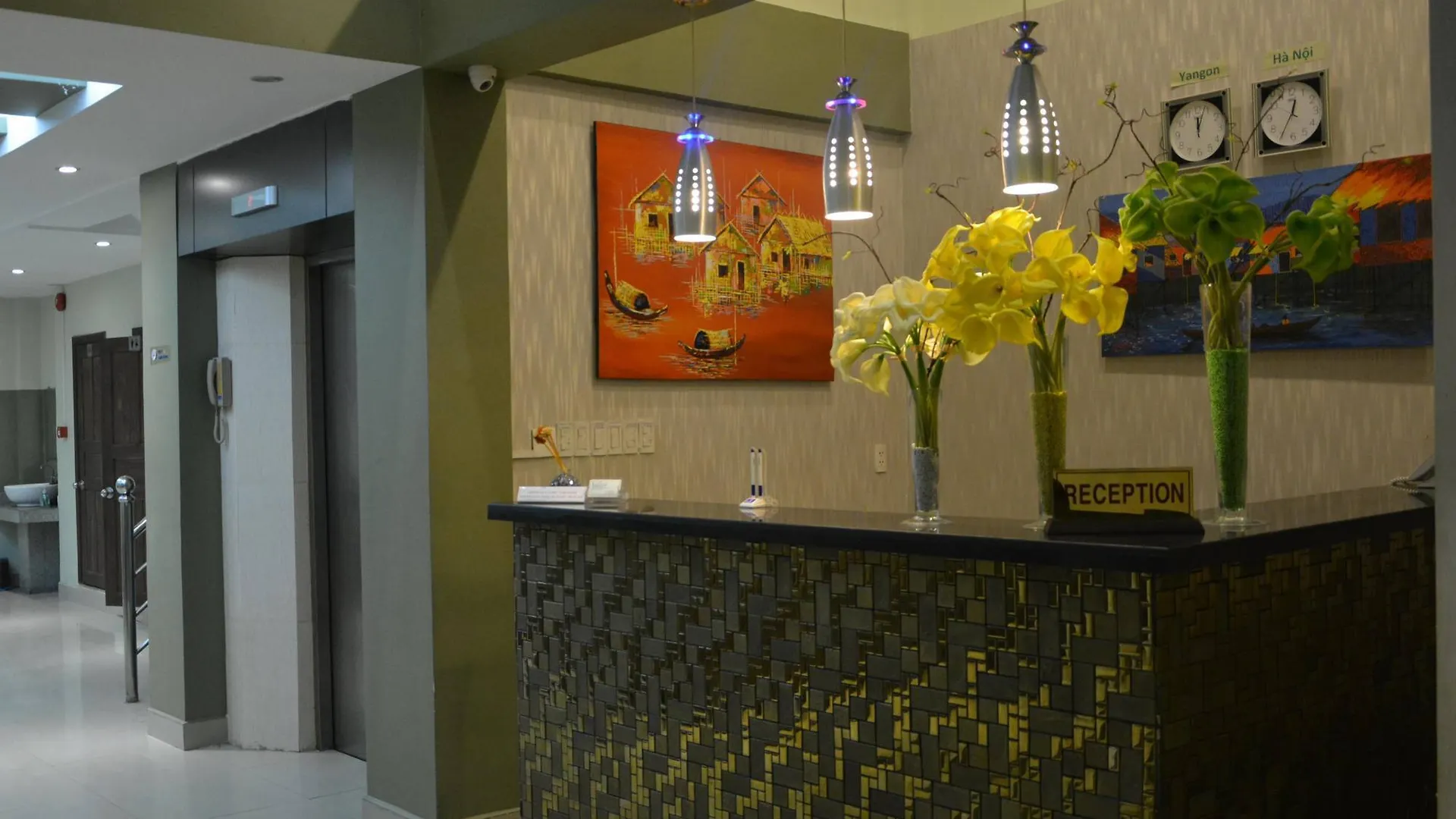 ***  Mr. Lee Hotel Γιανγκόν Μιανμάρ